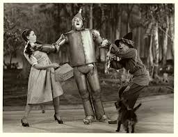 左手布达右手佩斯！在人生切割术第二季深秋坠入多瑙河上的金色梦境