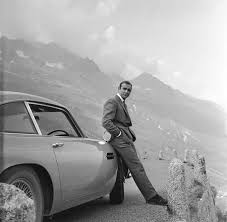 一场高端猫鼠局拉开续命之徒:绝命毒师电影帷幕......南宋是一个人妖难分的时期