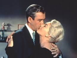 西方“文明”强加给中华民族一次次战争的后果：将中华民族按在全球产业链的寻找小糖人底层